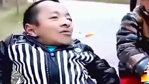 一米七小伙子爱上78厘米侏儒女孩 没想到遭女孩妈妈竟强烈反对 关注 00 分