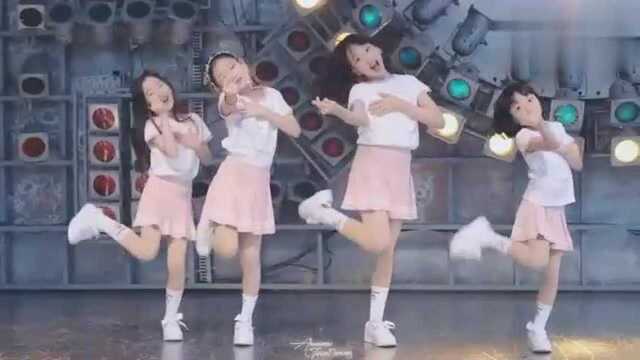 萌甜小女生的舞蹈演出《Vitamin 改变》