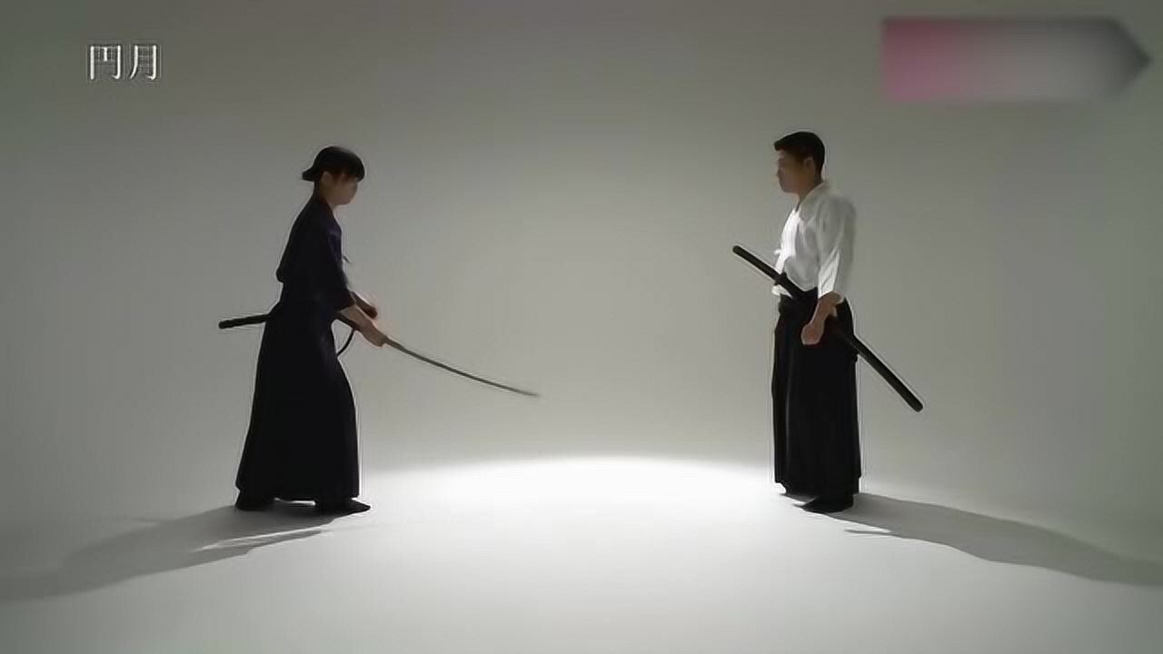 日本武士刀刀法演示拔刀速度真快