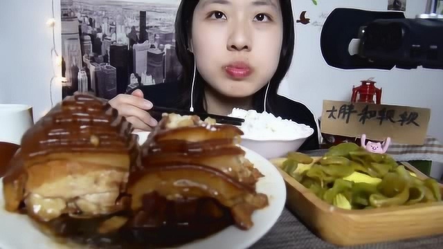 软软吃播:宝塔肉!肉肉肉!我看着小姐姐这样吃我胃疼!