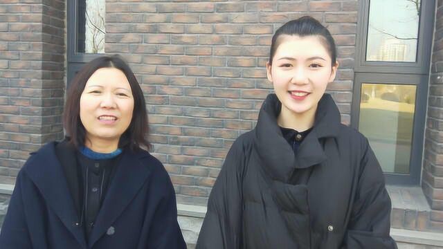 家长夸赞学校人性化,女儿:希望考上好的大学报答妈妈