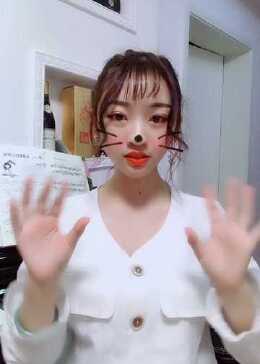 《咖喱咖喱》手势舞