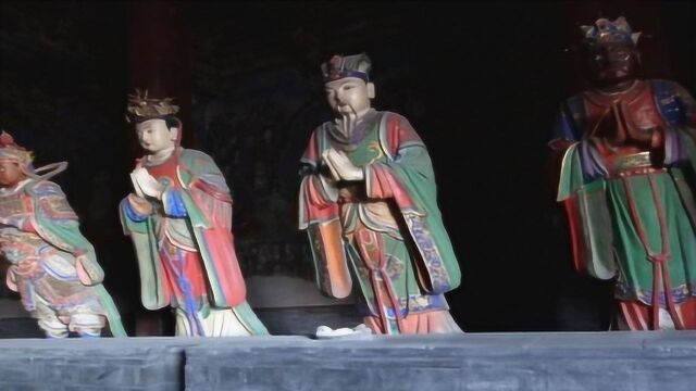 山西华严寺特大发现:神秘佛像向前斜倾15度,专家:倾听人间疾苦