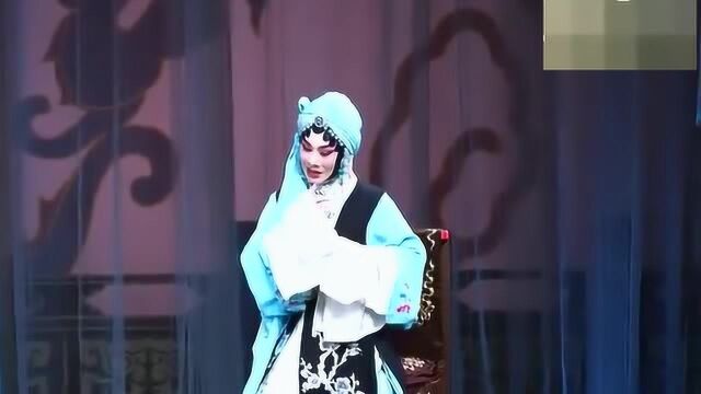 京剧《锁麟囊》,迟老师大戏院,艺术家表演的就是不一样