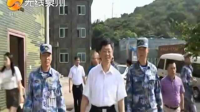 康涛慰问驻泉基层部队官兵