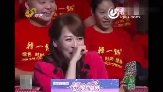 “辫子姐”刘玉华来了,现场称听见音乐就兴奋,评委:是不是在作