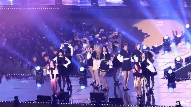 IZONEAIRPLANE 0803国民银行演唱会直拍