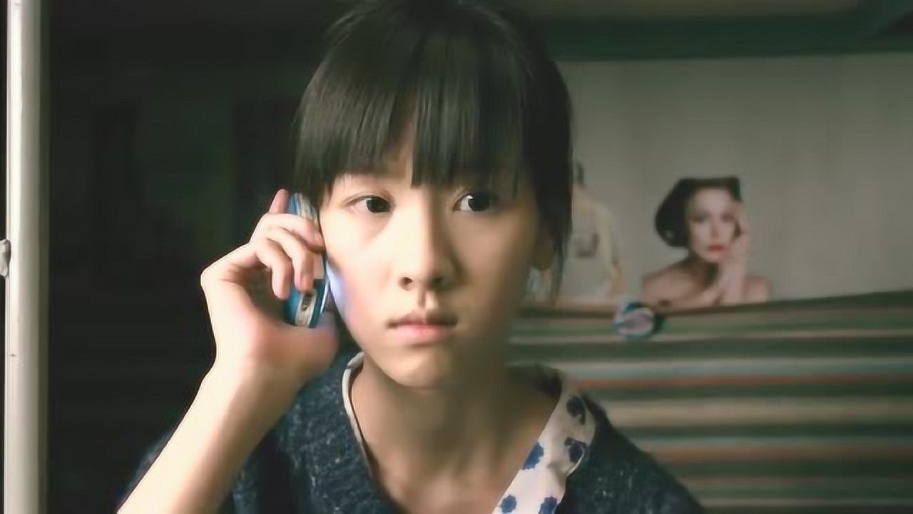 左耳蒋姣为了张漾竟然在高楼楼顶疯狂撒钱这也太痴情了吧