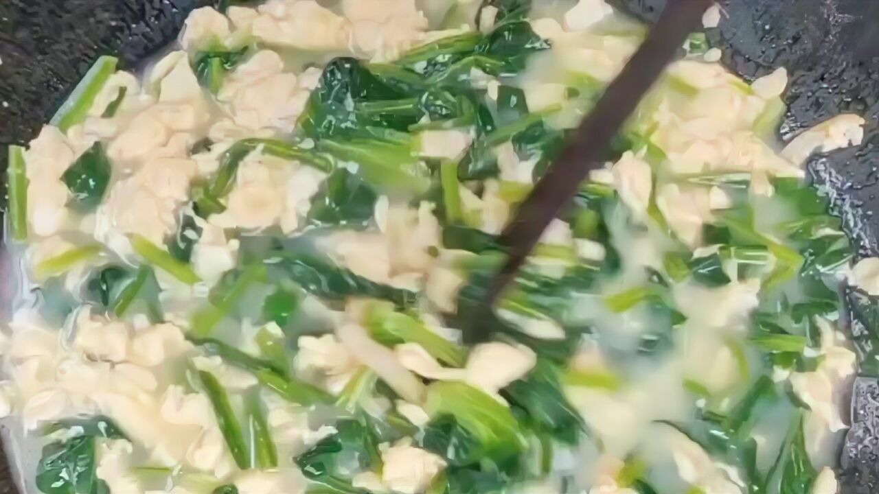 豆腐与菠菜可以一起吃吗?需要注意什么?有什么烹饪技巧?