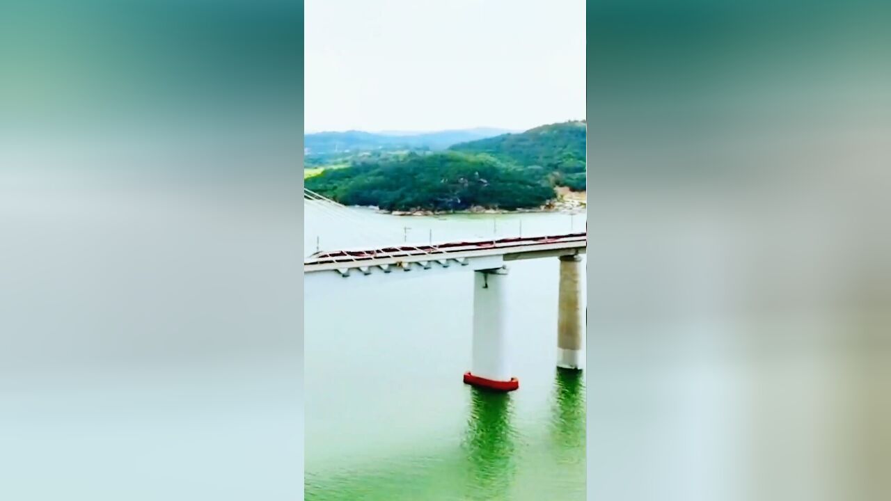 中国第一座跨海高速铁路桥湄洲湾跨海大桥