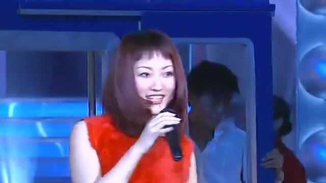 金海心演唱《把耳朵叫醒》,2000年一首歌曲依然动听,有回忆