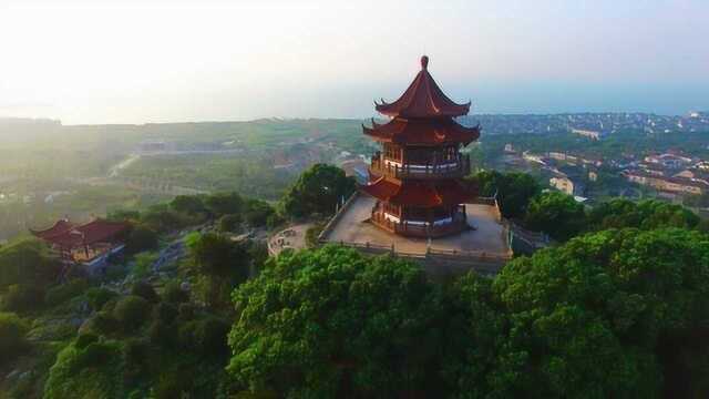 太湖中的第一大岛西山又称洞庭西山洞庭西山的朝与暮