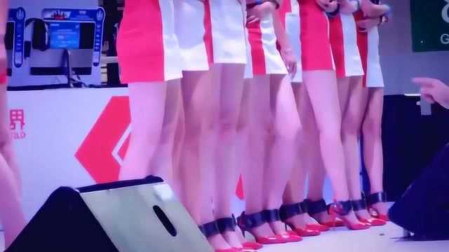 chinajoy告别扯奶罩节CJ现场showgirl混剪!美女角色扮演