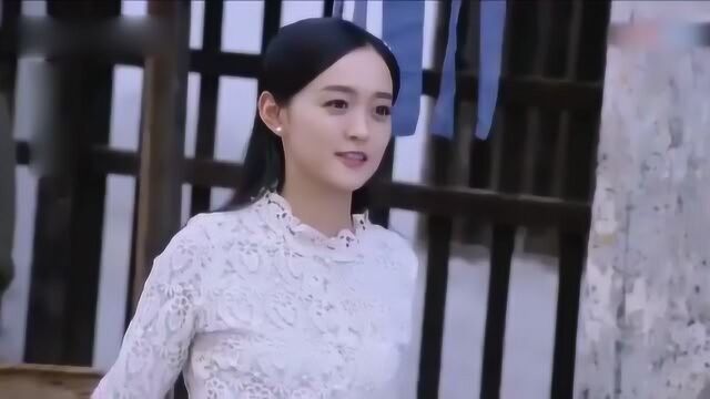 美女救人却被黑社会包围,却不知美女背景强大,下一秒太刺激!