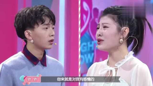 男生分手太决绝,狠心转身离开那一刻,女生的举动全场看懵!