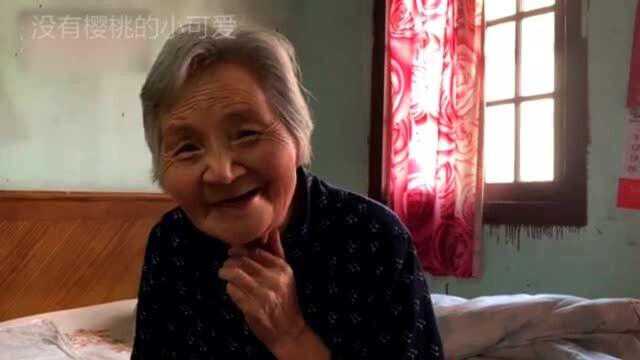 92岁孤寡老人为何一生都没有生孩子,没想到是母亲给她算了个命,来看看吧