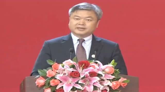 中国传媒大学校长廖祥忠演讲:我们应该培养什么样的传媒人!