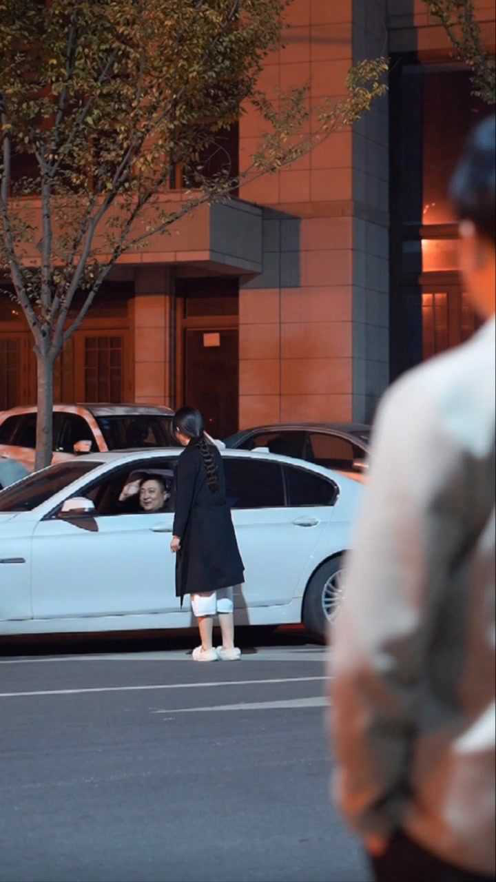 龙小七合集第三十集走错记得回头爱错懂得放手要走的留不住不爱的人你