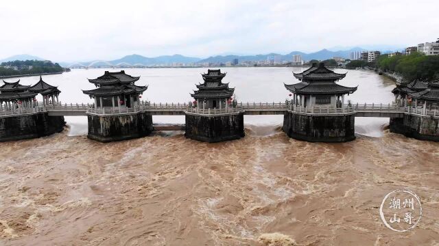 四大古桥之一的潮州广济桥,来看湘桥春涨