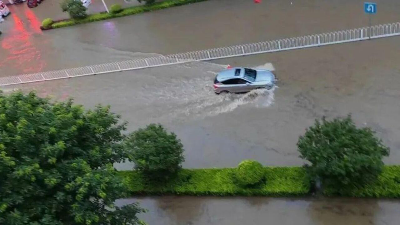 受连日暴雨影响 广东韶关市区公交线路全部暂停运营