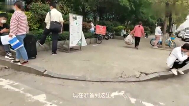 广东东莞实拍东莞长安优质大厂在招人,国内外较有名气的厂,工资达七千多