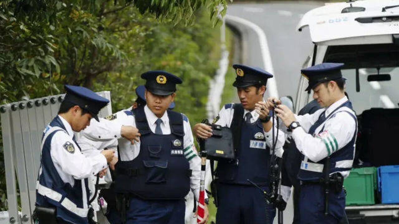 反对国葬,日本四县收到威胁邮件,日网友列出“安倍24条罪状”