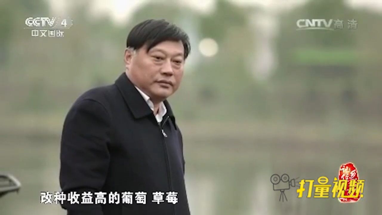 想要把祁巷搞下去,他拖着残疾的腿坚持着继续“跑”