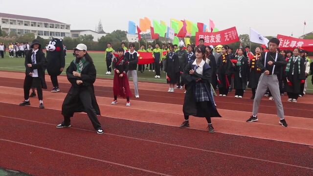 西山中学初一年级节目表演