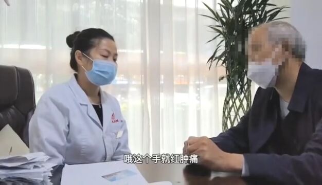 成都风湿医院|老年患上类风湿和年轻人相比,难治在哪里?