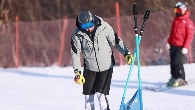 高山滑雪竞技旗门训练纪实