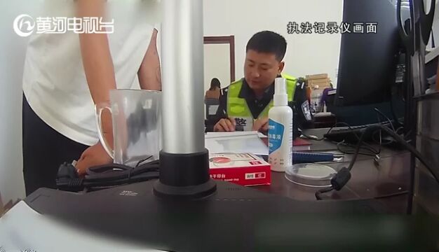 山西永济收费站 酒驾被查 司机:吃了两个槟榔