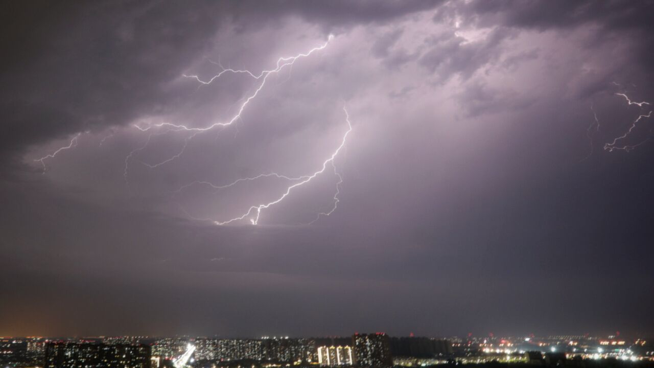 带伞!明天夜间至周六白天,北京再迎一轮雷阵雨