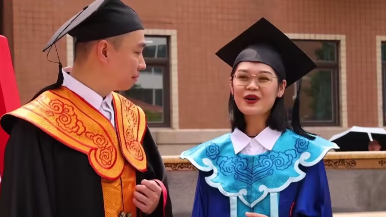 亲爱的学弟学妹 第2季丨设计巧妙!中国戏曲学院自创特色学位服