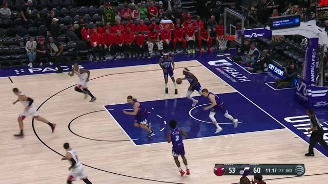 克拉克森弧顶发牌 奥利尼克底角冷血三分射大雕