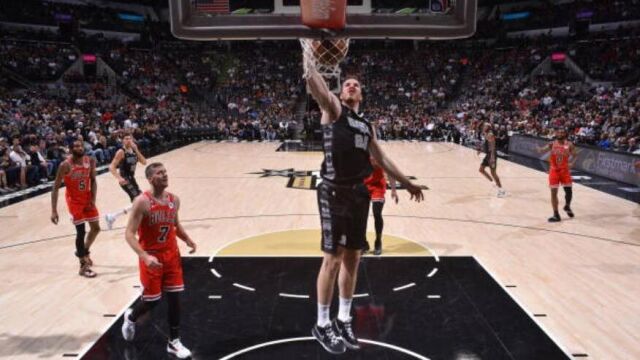 珀尔特尔vs公牛集锦 全场21+13诠释何为一柱擎天