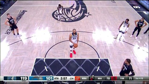 NBA常规赛：森林狼vs魔术第4节中文解说回放