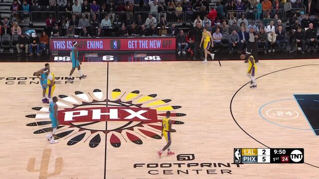  NBA常规赛：湖人vs太阳第1节英文原声回放