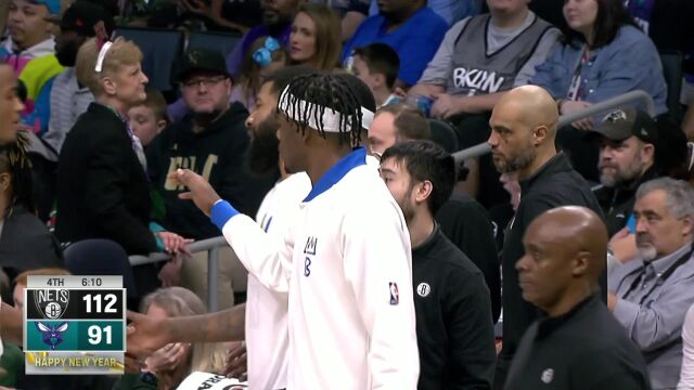NBA常规赛：篮网vs黄蜂第4节英文原声回放
