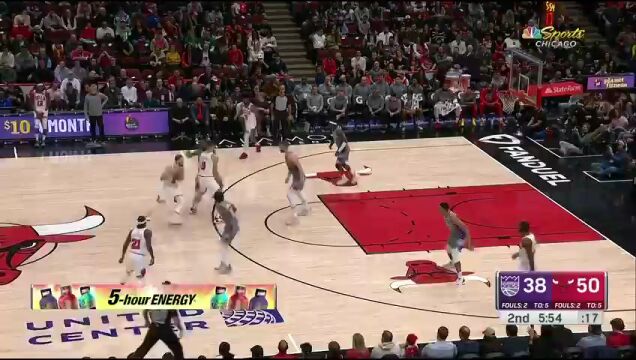 国王vs公牛第2节英文原声回放