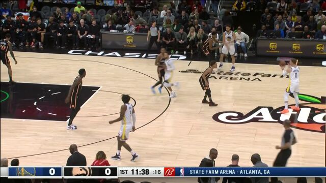 开场命中两记三分 迪文琴佐手感火热轰炸防线