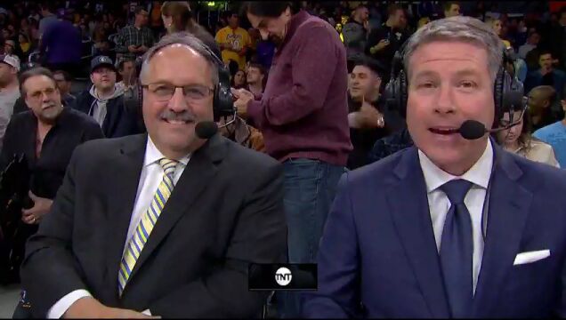 NBA常规赛：独行侠vs湖人第3节中文解说回放