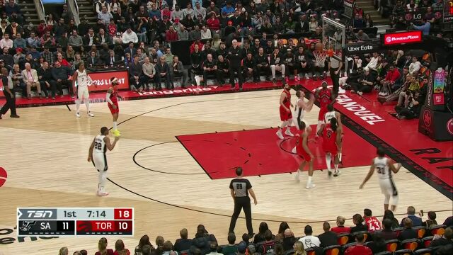NBA常规赛：马刺vs猛龙第1节英文原声回放