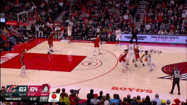 全员暴走反超比分 骑士队多点开花一举逆转局势