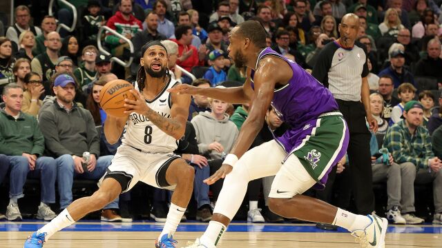 米尔斯vs雄鹿集锦 替补登场23+7连续命中关键球