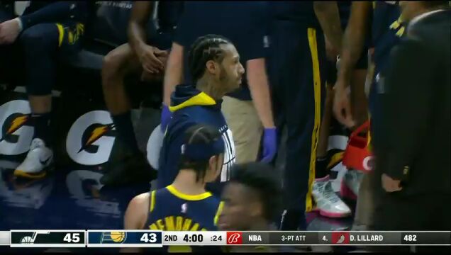 爵士vs步行者第2节英文原声回放