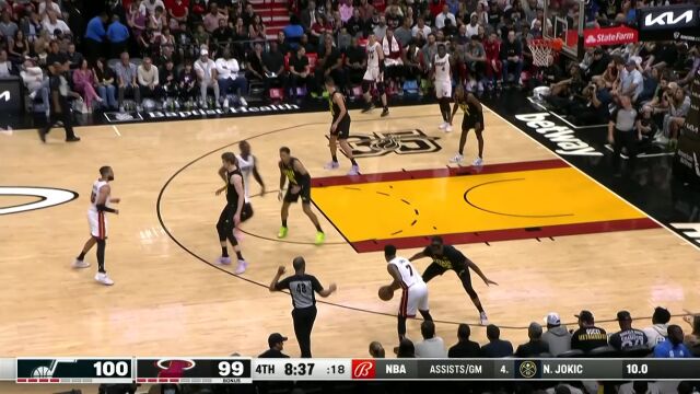 老将屡屡建功！洛瑞与奥拉迪波稳健投射接连三分命中