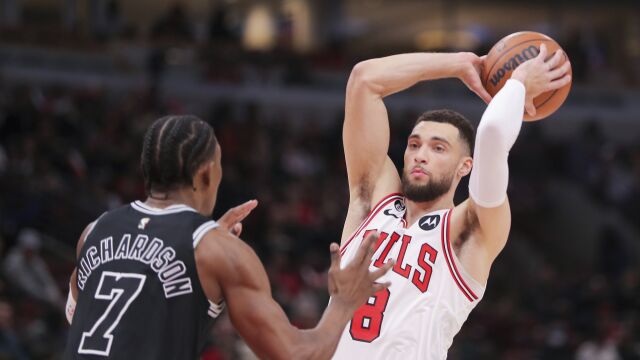 马刺104-128公牛 公牛7人得分上双送马刺九连败