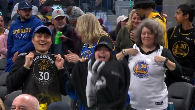 雄鹿vs勇士第4节英文原声回放