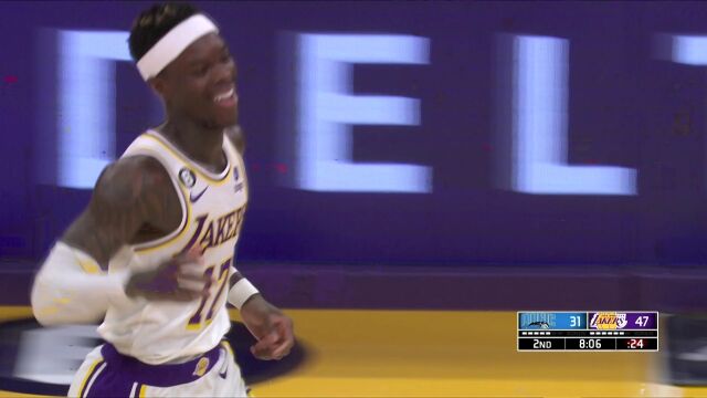 秀儿是你吗？里弗斯风骚背传双人连线助攻施罗德三分狙击