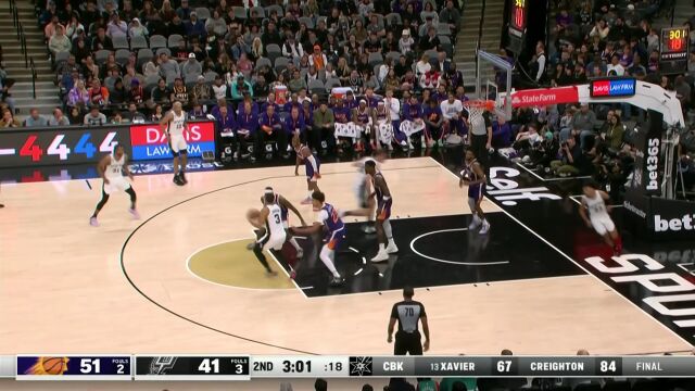 往篮下走彰显强硬！珀尔特尔双手补扣+迪奥普上篮得手连取4分